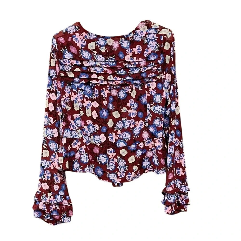 Free People Floral Tie Front Ruffle Blouse Burgundy Blue Small OB1026401‎ EUC